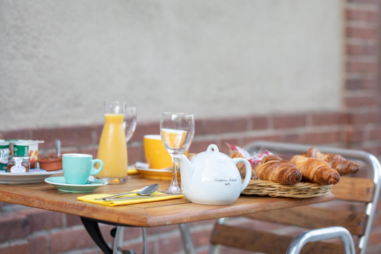 Hotel Brasserie Du Parc ألبي المظهر الخارجي الصورة